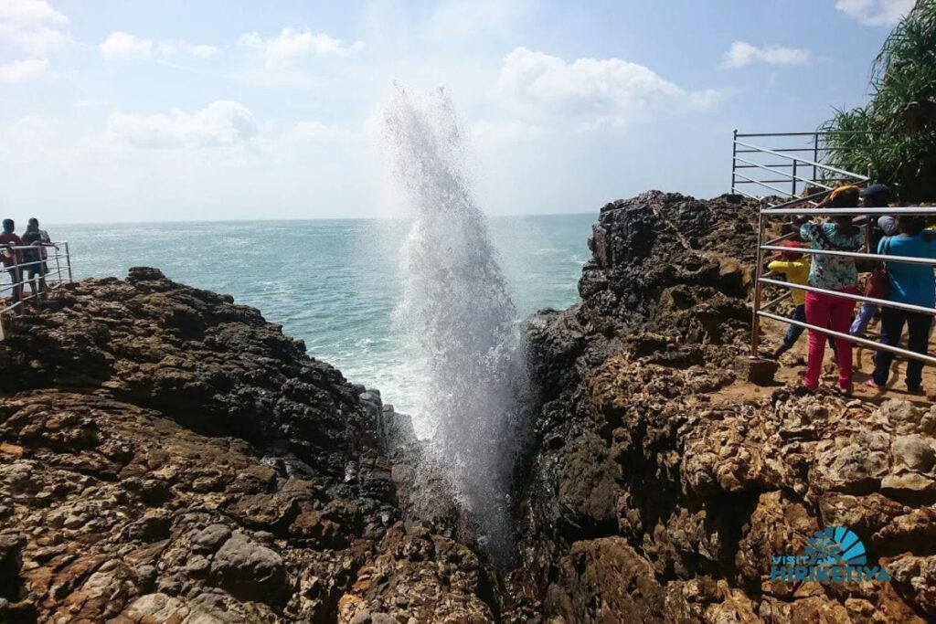 Hummanaya Blowhole Sri Lanka: A Complete Travel Guide 4 Hummanaya Blowhole Sri Lanka